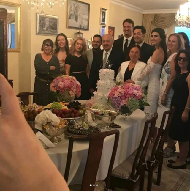 Önder Fırat, Mert Fırat'la Bugün Evlenecek Olan Kızı İdil Fırat'ın Düğününe Katılmayacak