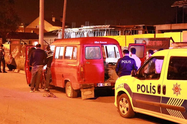 Bolu'da Suç Makinesi Hırsızlar, Kovalamaca Sonunda Ateş Açılarak Durduruldu