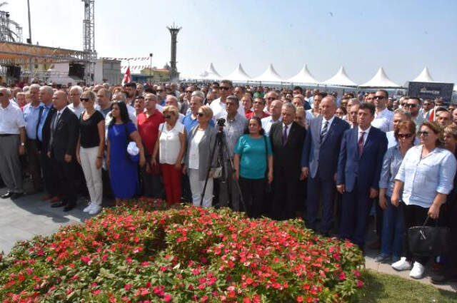 Muharrem İnce'den Kurultay Açıklaması: Dereyi Görmeden Paçaları Sıvama Muharrem İnce'den Kurultay Açıklaması: Dereyi Görmeden Paçaları Sıvama