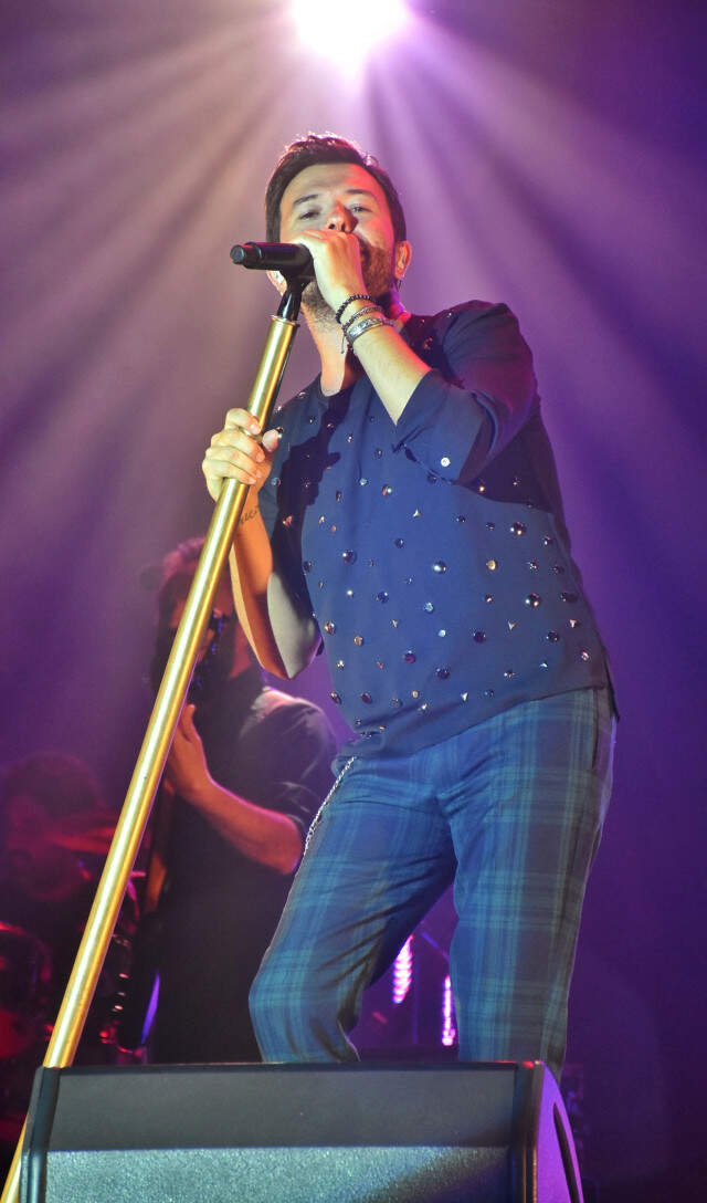 Açık Havada Yalın Romantizmi Açık Havada Yalın Romantizmi