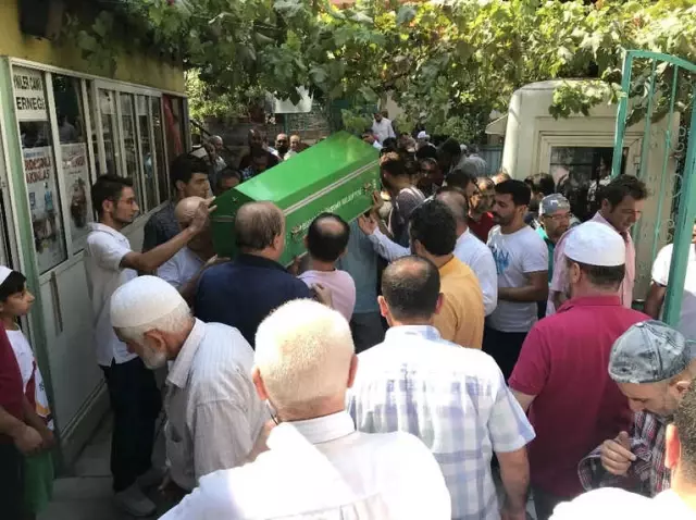 Çocuğunun Pencereden Yere Düştüğü Gördükten Sonra Arkasından Atlayan Anne Konuştu