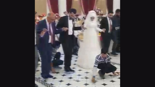 Genç Doktorlar Ömer Toprak ile Nihal Demirci'nin Düğün Töreninde Dolarlar Havada Uçuştu