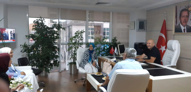 AK Parti Erzurum Milletvekili Zehra Taşkesenlioğlu Öz Ulaş Başkanı Sedat Şahin'i Ziyarette Bulundu