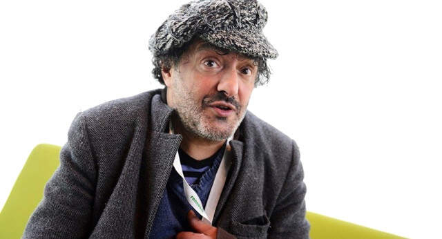 Rai Müziğinin Ünlü İsmi Rachid Taha, Kalp Krizi Sonucu Hayatını Kaybetti Rai Müziğinin Ünlü İsmi Rachid Taha, <a class='keyword-sd' href='/kalp-krizi-2/' title='Kalp Krizi'>Kalp Krizi</a> Sonucu Hayatını Kaybetti