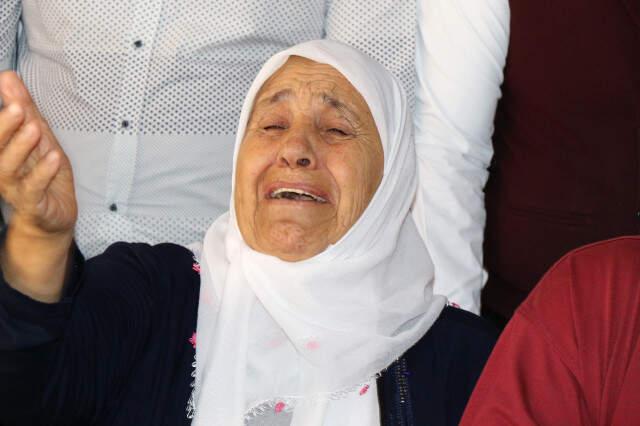 Reyhanlı'da Ağıt Yaktığı Fotoğrafla Sembol Olan Anne: Kendileri de Böyle Yansın