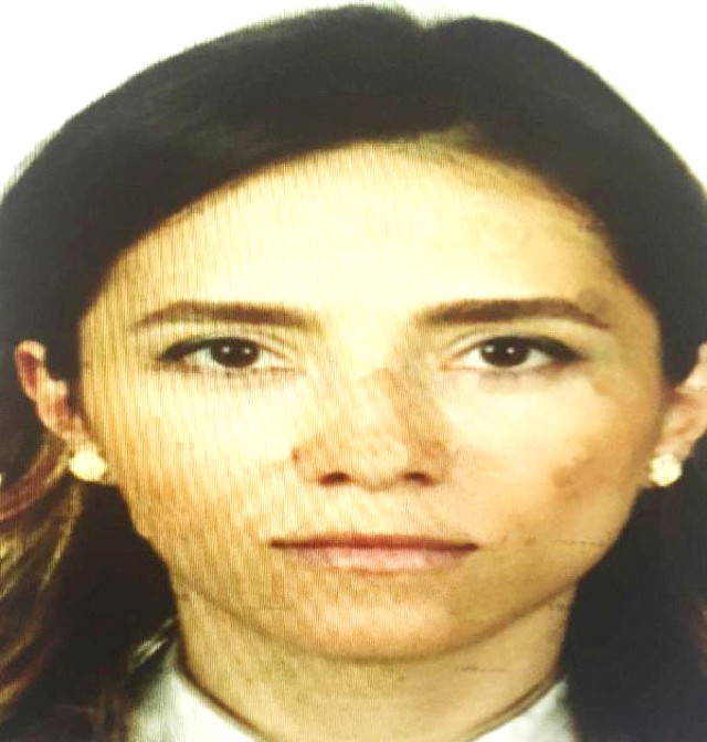 Beylikdüzü'nde, Lüks Araçtaki Kadına Silahlı Saldırının Görüntüleri Ortaya Çıktı