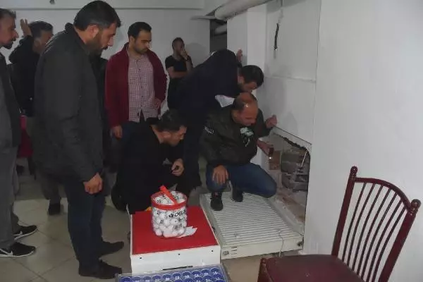 Kumar Operasyonunda, Kalorifer Peteğinin Arkasında Gizli Geçit Bulundu