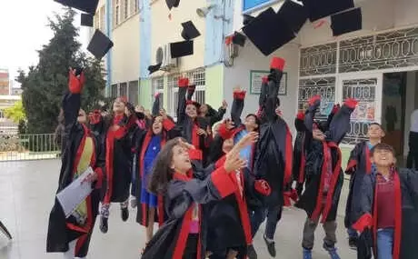 Midyat'taki Okulun Sınıf Listesi, Sosyal Medyada Büyük İlgi Gördü