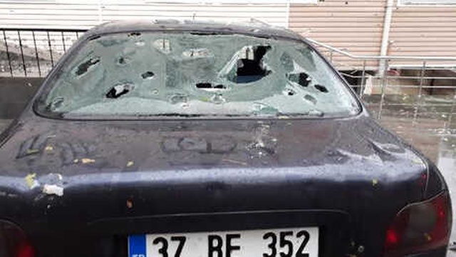 Kastamonu'yu Dolu Yağışı Vurdu: 370 Araç ve 90 Ev Delik Deşik Oldu