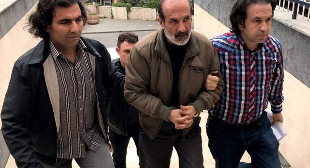 Sirkeci'de Eski Milli Savunma Bakanını Öldüren Sanık: Kendime Geldiğimde Başı Elimdeydi Sirkeci'de Milli Savunma Eski Bakanını Öldüren Sanık: Kendime Geldiğimde Başı Elimdeydi