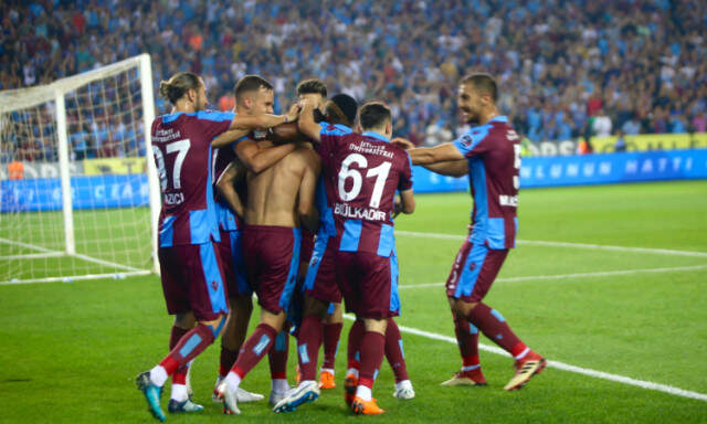Trabzonspor Gözünü Zirveye Dikti Trabzonspor Gözünü Zirveye Dikti
