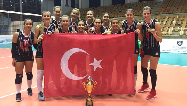 Beşiktaş Voleybol Takımı, Balkan Kupasında Şampiyon Oldu