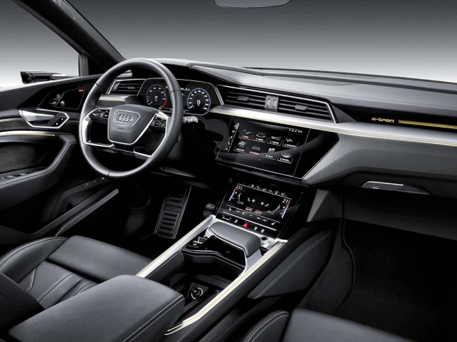 Suv Audi E-Tron Ortaya Çıktı