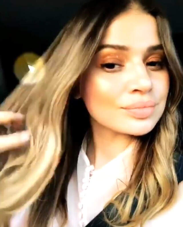 Ünlü Modacı Derya Açıkgöz, Spor Yaptığı Anları Takipçileriyle Paylaştı