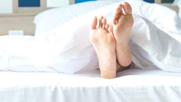 Çorapla Uyumak Faydalı Mı?