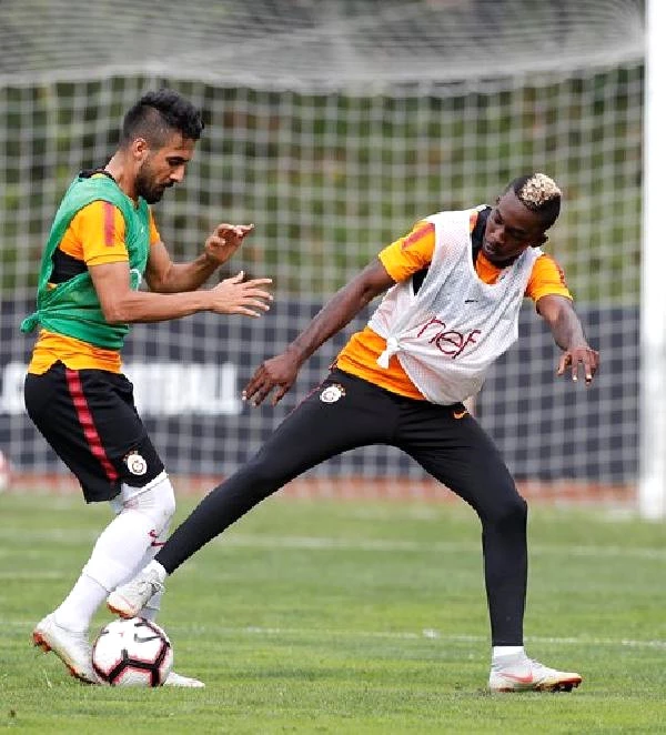 Galatasaray, Ara Vermeden Akhisarspor Maçı Hazırlıklarına Başladı