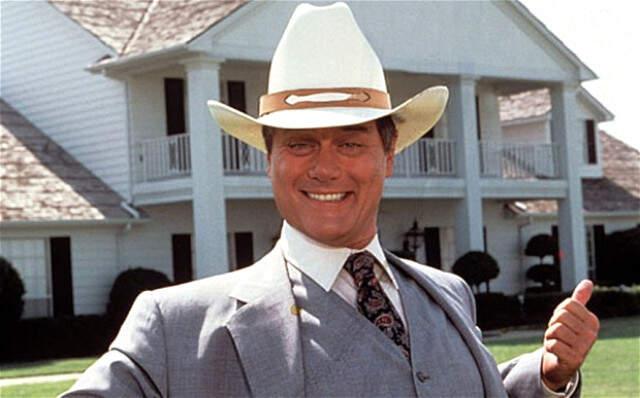 Dallas Dizisinde J.R Ewing'i Seslendiren Oytun Şanal Hayatını Kaybetti