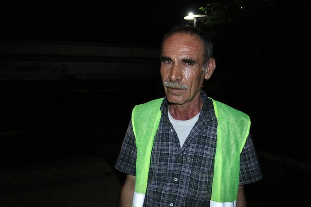 Belediye İşçisi Nehre Düşen Şahsı Boğulmaktan Kurtardı