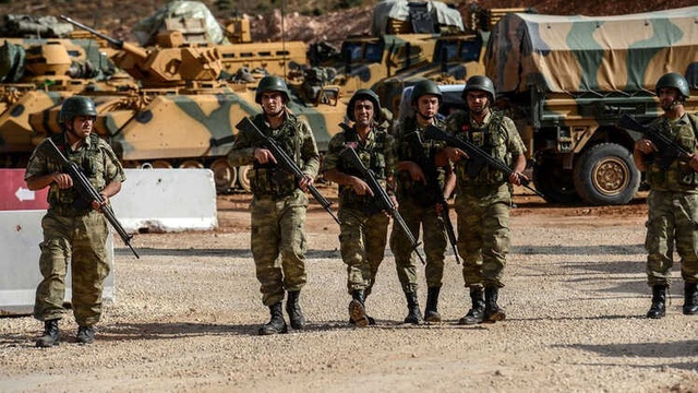 İdlib'de Silahsız Bölge: Rusya Neden Rahat, Türkiye'nin Önündeki Riskler Neler?