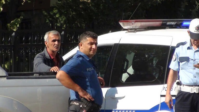 Freni Boşalan Kamyon Mahalleyi Savaş Alanına Çevirdi