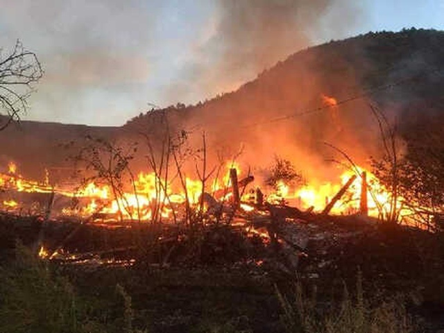 Kastamonu'da 9 Ev, 1 Ahır Kül Oldu!