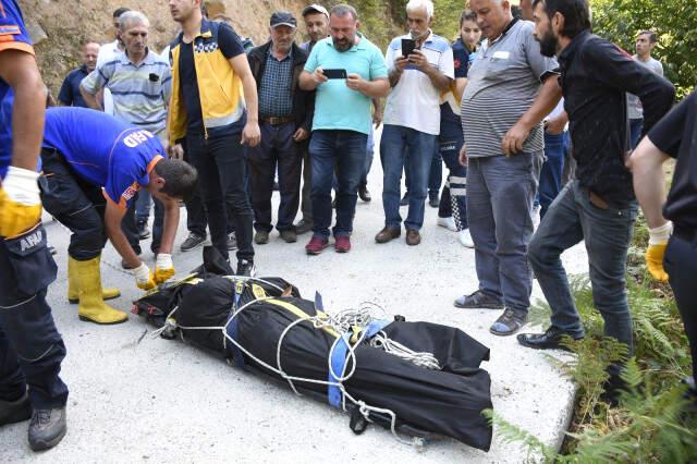 Gümüşhane'de Yayla Dönüşü Minibüs Uçuruma Yuvarlandı: 3 Ölü, 3 Yaralı