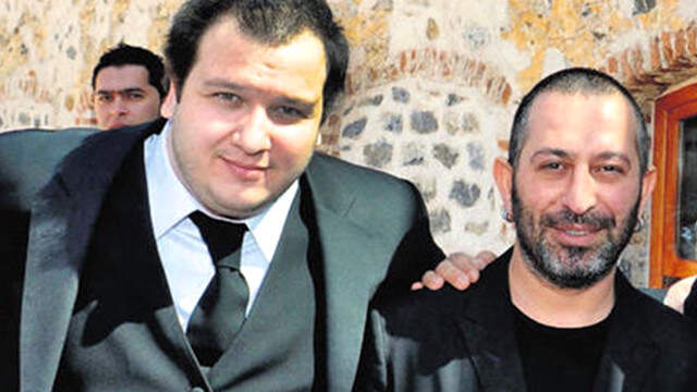 Kadir İnanır, Şahan Gökbakar ve Cem Yılmaz'a Ateş Püskürdü: Sinema Komedyenlerden Soruluyormuş!