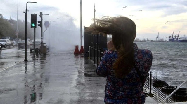 Meteoroloji Uyardı! Bu Sabah Saatlerinden İtibaren Fırtına geliyor