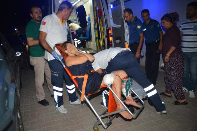 Adana'da, Eşini Ayaklarından Vuran Cani Kocadan Akıl Almaz İfade: Karımı Çok Seviyorum Adana'da, Eşini Ayaklarından Vuran Cani Kocadan Akıl Almaz İfade: Karımı Çok Seviyorum