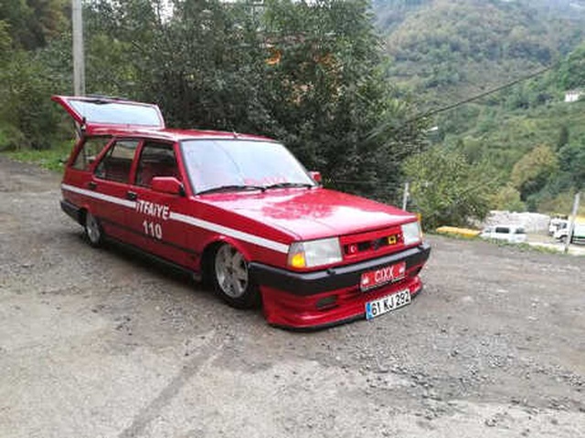 Trabzon'da Bir Vatandaş, İlçede İtfaiyesi Olmadığı İçin Arabasını İtfaiye Aracına Çevirdi