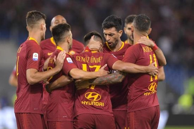 Milli Oyuncu Cengiz Ünder'in 1 Gol, 1 Asist ile Yıldızlaştığı Maçta Roma, Frosinone'yi 4 Golle Geçti