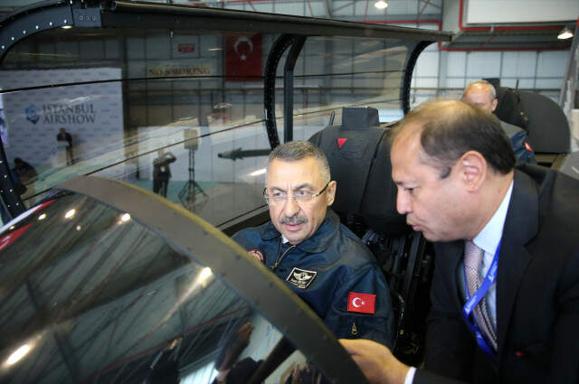 Başkan Yardımcısı Oktay: Yeni Havalimanı 225 Bin Kişiye İstihdam Sağlayacak Başkan Yardımcısı Oktay: Yeni Havalimanı 225 Bin Kişiye İstihdam Sağlayacak