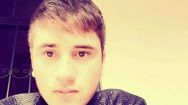 19 Yaşındaki Genç, Yardım Etmek İstediği Dedesiyle Boğularak Can Verdi 19 Yaşındaki Genç, Yardım Etmek İstediği Dedesiyle Boğularak Can Verdi