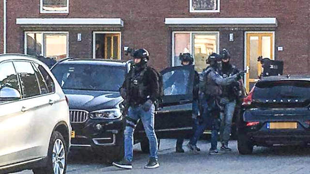 Hollanda'da Terör Saldırısı Son Anda Önlendi Hollanda'da Terör Saldırısı Son Anda Önlendi