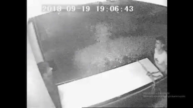 Öldürülen Gencin Cansız Bedeni, Baza İçerisinde Binadan Çıkarıldı