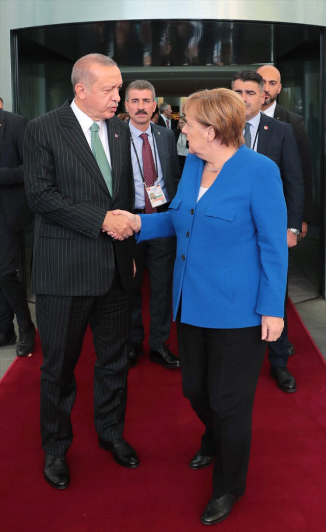 Son Dakika! Başkan Erdoğan ile Almanya Başbakanı Merkel'in Basın Toplantısından Önemli Açıklamalar Başkan Erdoğan ile Almanya Başbakanı Merkel'in Basın Toplantısından Önemli Açıklamalar