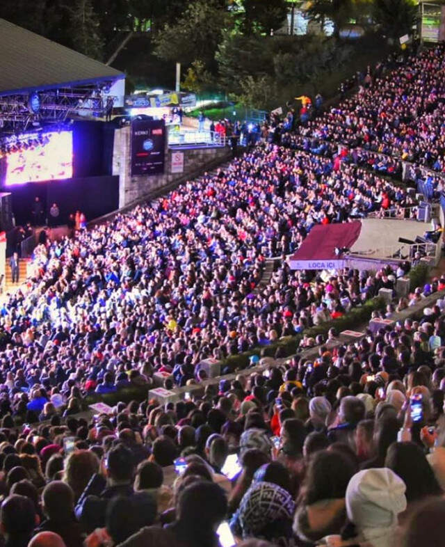 Ünlü Sanatçı Yıldız Tilbe, Seyircileri Kahkahaya Boğdu!