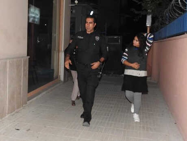 Takı Yüzünden Tartışma Çıktı, Gelin ve Damat Aynı Gün Boşanma Kararı Aldı