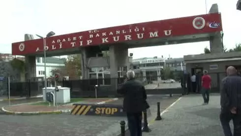 Hırsızlık İçin Girdiği Evde Epilepsi Hastası Genci 17 Yerinden Bıçaklayarak Öldürdü