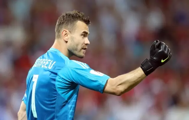 Ünlü Kaleci Igor Akinfeev, Rus Milli Takımını Bıraktı