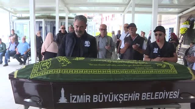 Hayatını Kaybeden Oyuncu Kemal İnci'nin Cenaze Törenine Sanat Camiasından Kimse Katılmadı