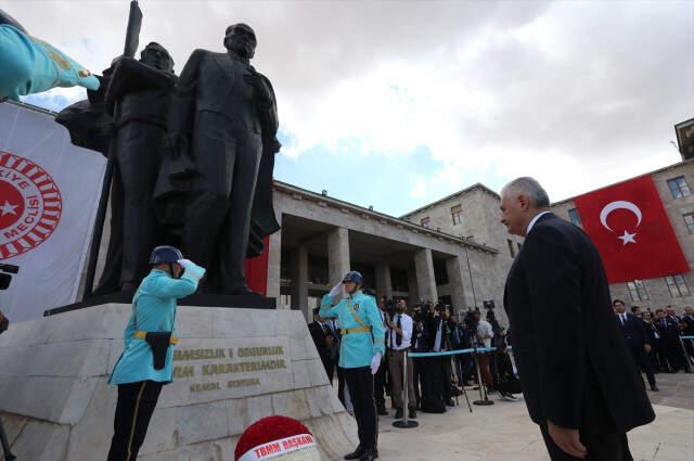 TBMM Başkanı Binali Yıldırım, Yeni Meclis Yılını Espri ile Açtı