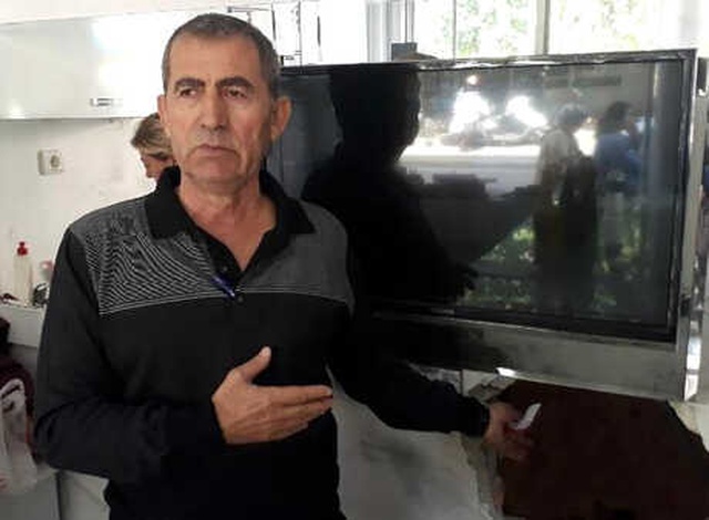 İzmir'de Hırsızlar, Apartman Duvarını Delip Kuyumcudan 1 Kilo Altın Çaldı