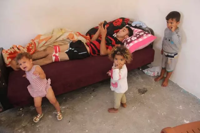 Facebook'ta Fotoğrafına Yorum Yapan Saldırganla Tartıştı, Bacaklarından Vuruldu!