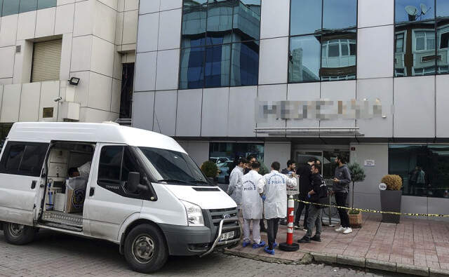 Ünlü Psikiyatr Doktoru, Hastası Tarafından Silahlı Saldırıya Uğradı Ünlü Psikiyatr, Hastası Tarafından Silahlı Saldırıya Uğradı