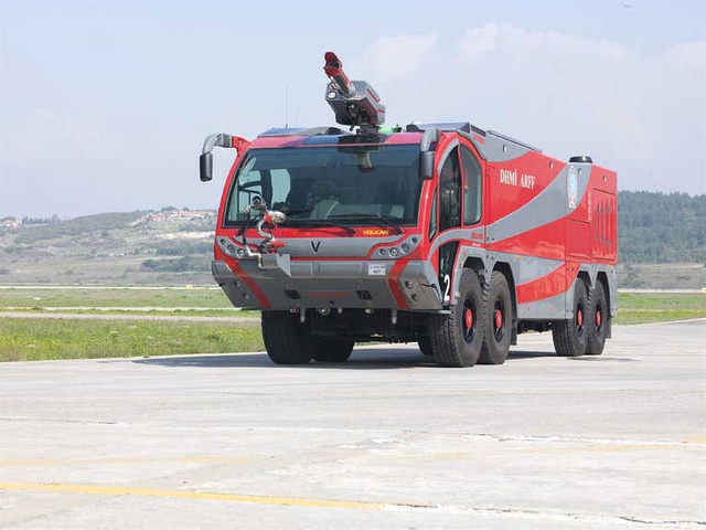 Volkan İtfaiye Türkiye'nin İlk Elektrikli İtfaiye Aracını Görücüye Çıkarmaya Hazırlanıyor