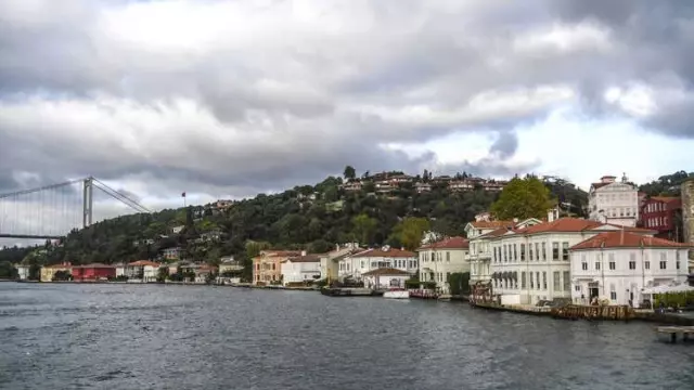 TL'deki Değer Kaybı Sonrası İstanbul Boğazı'ndaki Onlarca Yalı Katarlılara Satılıyor