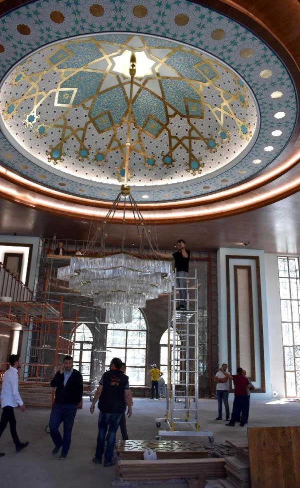 Bakan Hulusi Akar'ın Kayseri'de Yaptırdığı Camiyi Cumhurbaşkanı İbadete Açacak