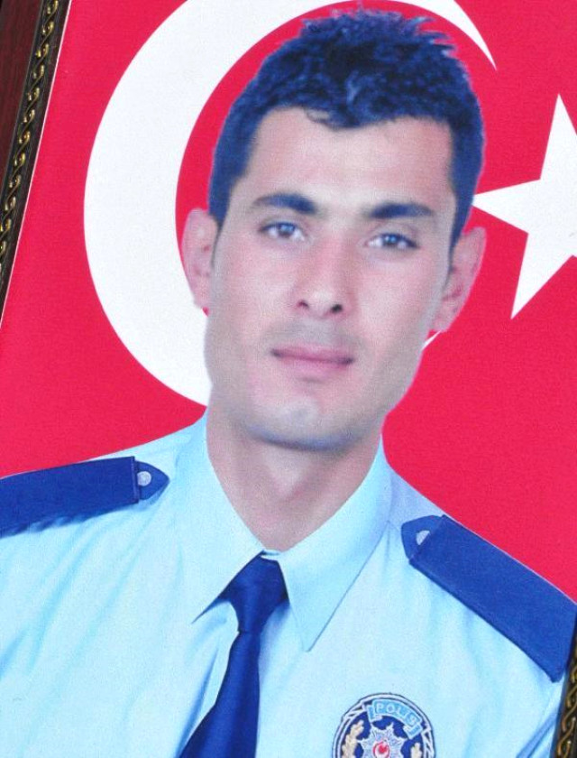 Polisimizi Şehit Eden PKK'lı Terörist, Olay Yerindeki Tükürükten Belirlendi