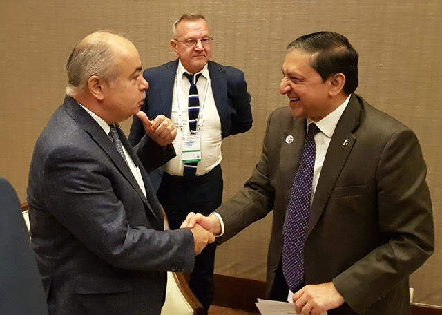 Pakistan Senato Başkan Yardımcısı 3. MSEAP'ın Oturumlarında Anahtar Toplantılar Düzenledi
